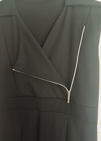 Siyah Uzun Kollarsız Ofis Elbisesi - Görsel 2