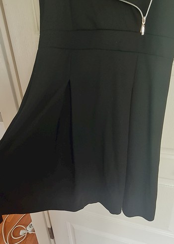 Siyah Uzun Kollarsız Ofis Elbisesi - Görsel 3