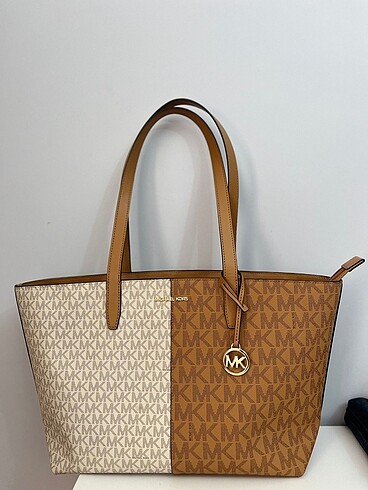 Beden ten rengi Renk Michael kors çanta