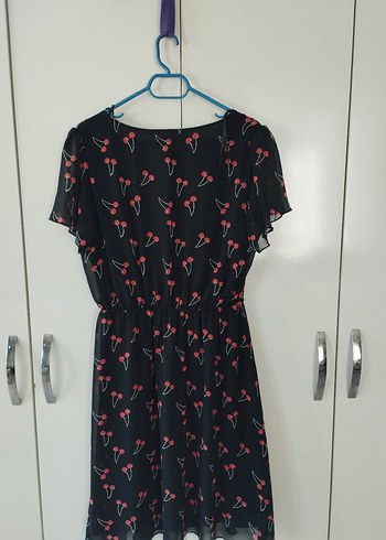 V Yaka Siyah Desenli Kadın Elbise - Görsel 5