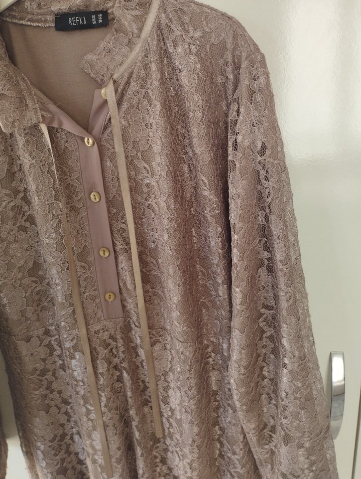 Dantel Detaylı Bej Kadın Uzun Elbise - Görsel 4