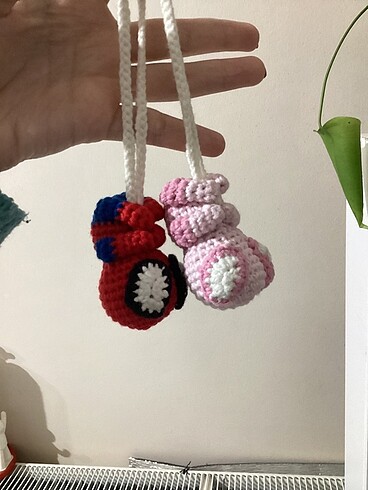 Beden Renk Spiderman anahtarlık örgü