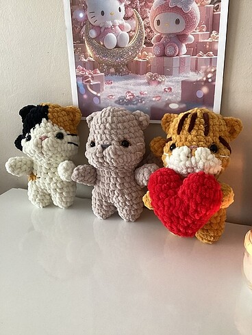 Beden Örgü kedi peluş