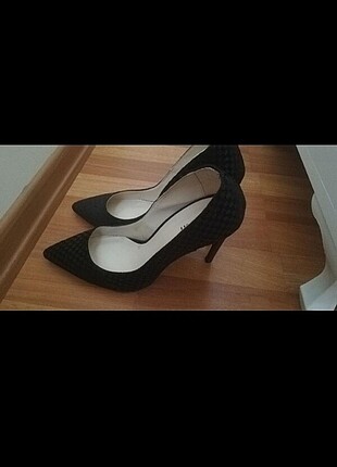 Koton 40 numara stiletto 