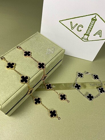  Beden siyah Renk Van Cleef Arpels Bileklik