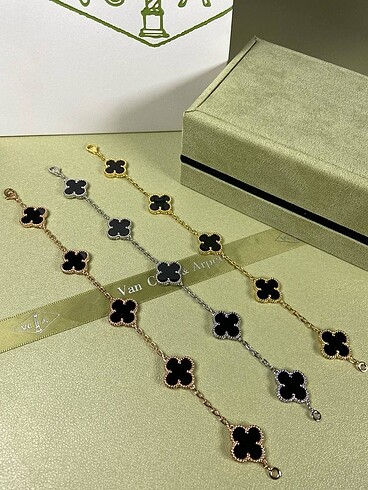  Beden Van Cleef Arpels Bileklik