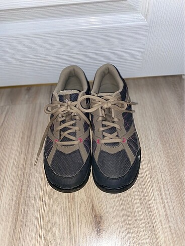 DECATHLON Quechua spor ayakkabi