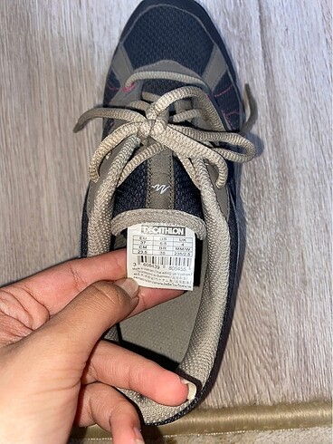 37 Beden gri Renk DECATHLON Quechua spor ayakkabi