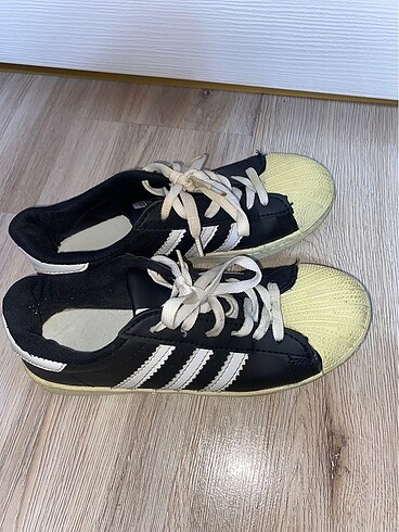 36 Beden siyah Renk adidas superstar ayakkabi