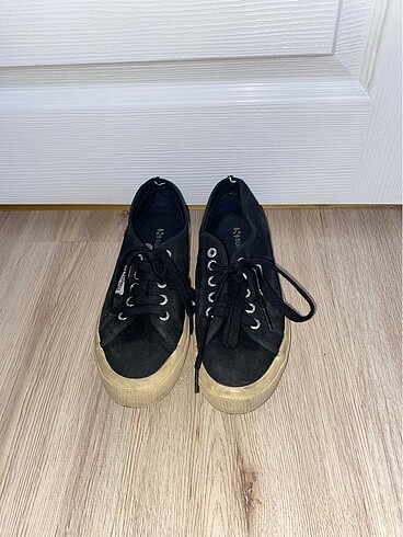 superga ayakkabi