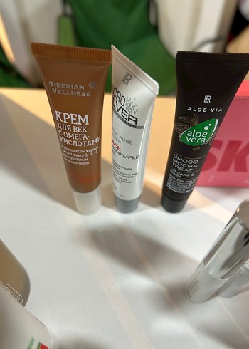 Göz kremi, sivilce kremi, dudak balm - Görsel 2