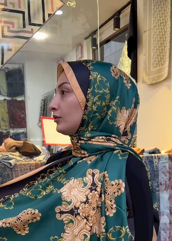 Armine Siyah Drapeli Kadın Bohem Şal