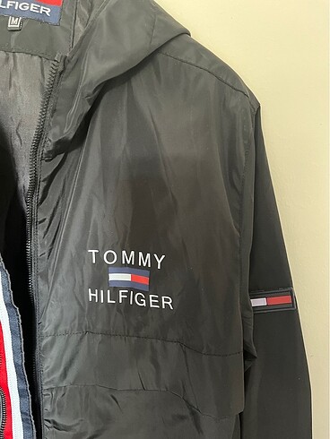 m Beden Tommy hilfiger yağmurluk