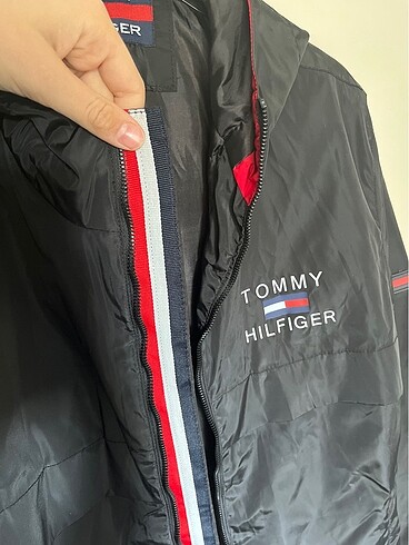 m Beden siyah Renk Tommy hilfiger yağmurluk