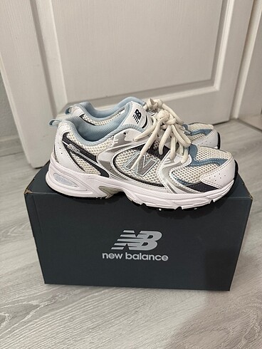 New Balance 530