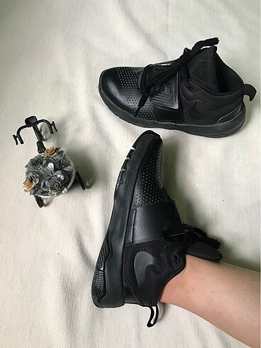 35,5 Beden Nike Spor Ayakkabı