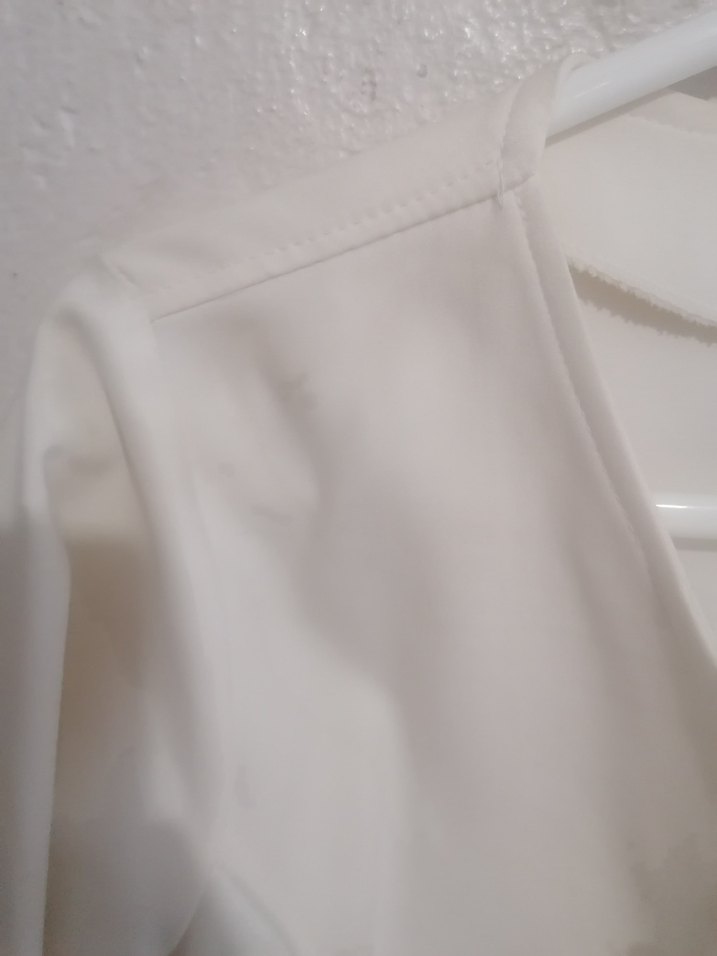 Düğmeli Beyaz Bolero - Görsel 2