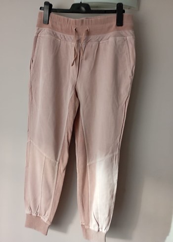 Reiss 40