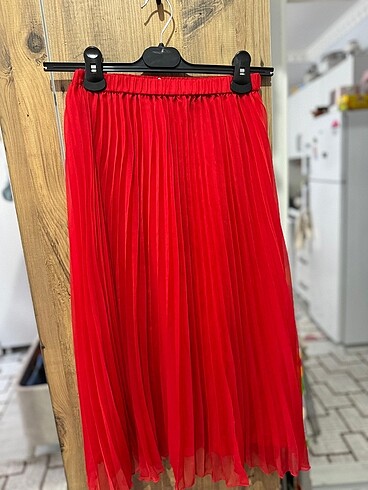 H&M H&M pilili etek