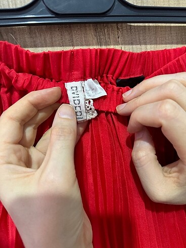34 Beden H&M pilili etek