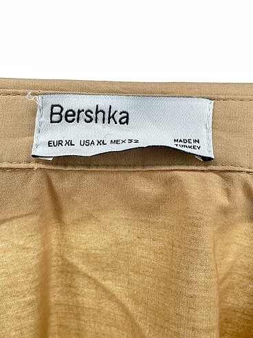 xl Beden çeşitli Renk Bershka Kısa Elbise %70 İndirimli.