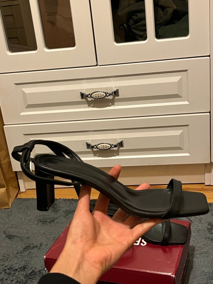 Klasik Siyah Topuklu Kadın Ayakkabı - Görsel 5