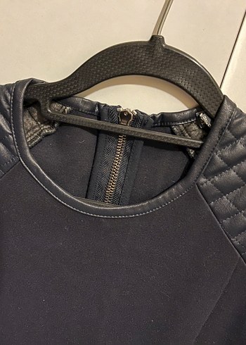 Siyah Deri Detaylı mini elbise - Görsel 3