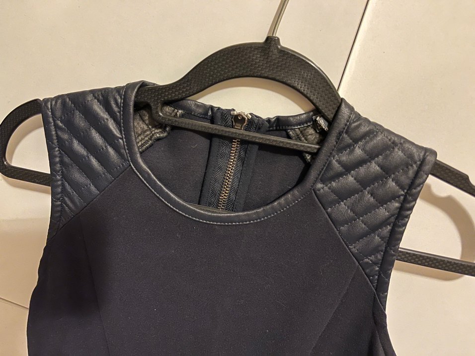 Siyah Deri Detaylı mini elbise - Görsel 3