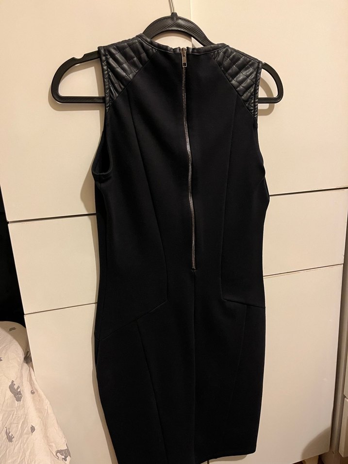 Siyah Deri Detaylı mini elbise - Görsel 2