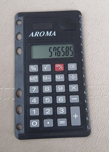 Beden Renk Siyah Aroma Marka Hesap Makinesi ve Cetvel