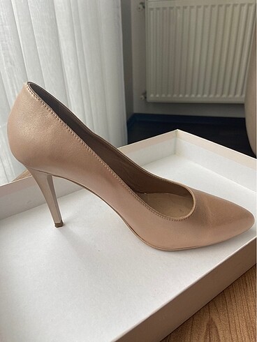 36 Beden Hotiç Stiletto Topuklu Ayakkabı