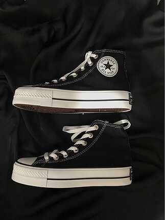 Siyah platform converse