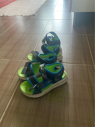 Skechers Erkek çocuk sandalet