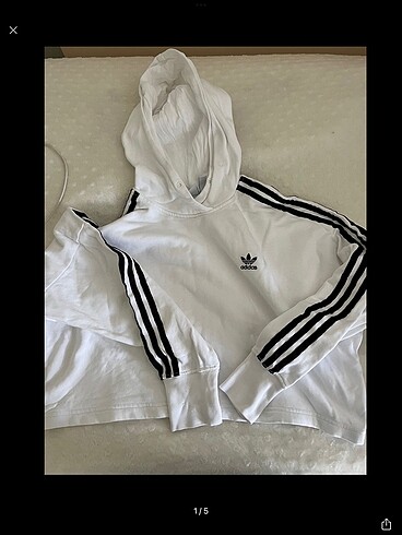 Adidas beyaz crop