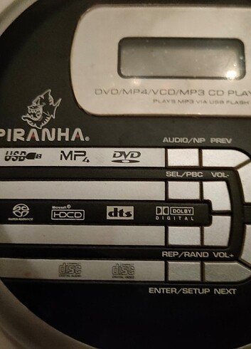 PIRANHA PORTATİF DVD OYNATICI+DIVX+VCD+CD+MP3+MP4+USB DISCMAN