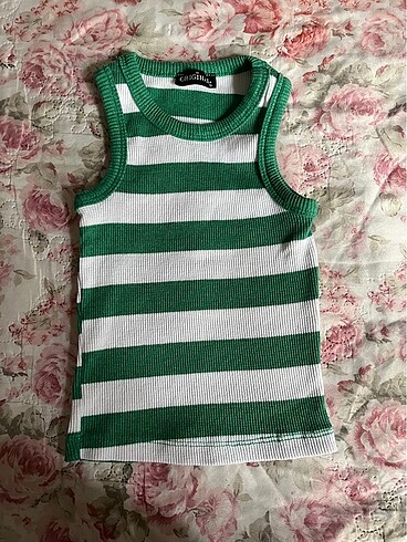 halter yaka crop