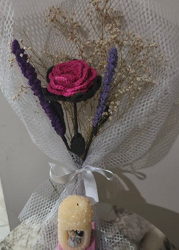 Gotik tarzda el yapımı çiçek buketi - Görsel 3