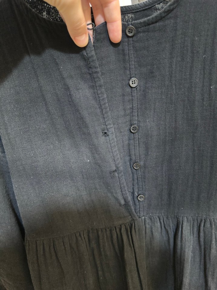 Düğmeli Siyah Uzun Hamile Elbisesi - Görsel 4