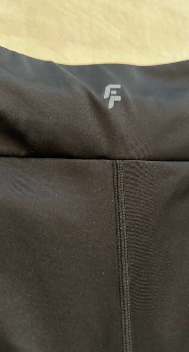 Siyah Elastik Bel Midi Hamile Şortu - Görsel 3