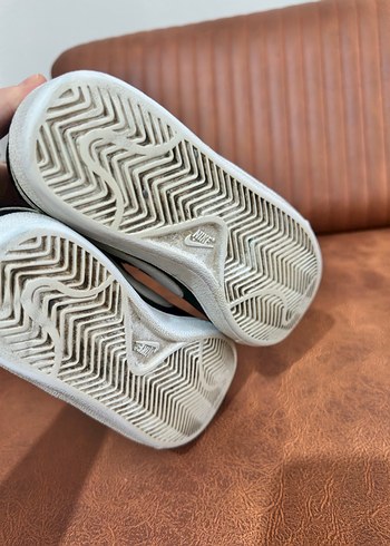 Siyah Gri Spor Ayakkabı Bağcıkları Nike - Görsel 8