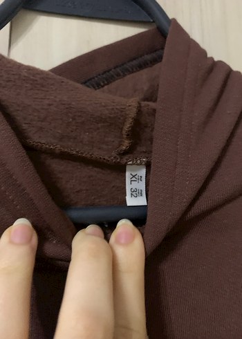 Kahverengi Yüksek Yaka Kadın Sweatshirt - Görsel 2