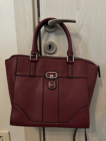 Guess Çanta