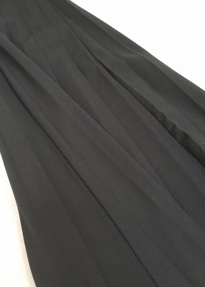 Siyah pileli etek - Görsel 2