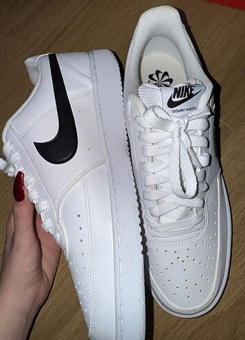 Nike Court Vision