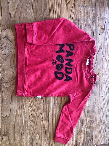 Sweatshirt