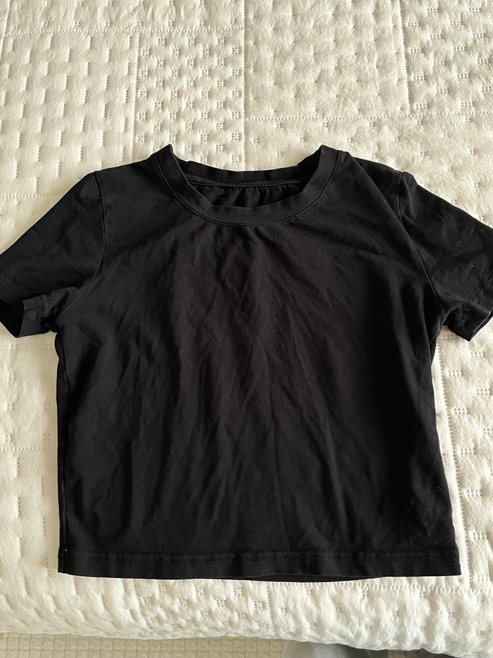 Siyah Kısa Kollu Crop Top Kadın - Görsel 3