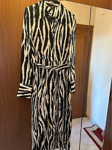 m Beden Massimo Dutti Elbise