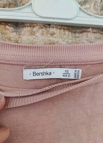 Bershka Kadın Tişört 