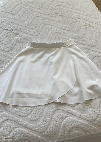 Zara Beyaz Keten Midi Etek Fırfırlı