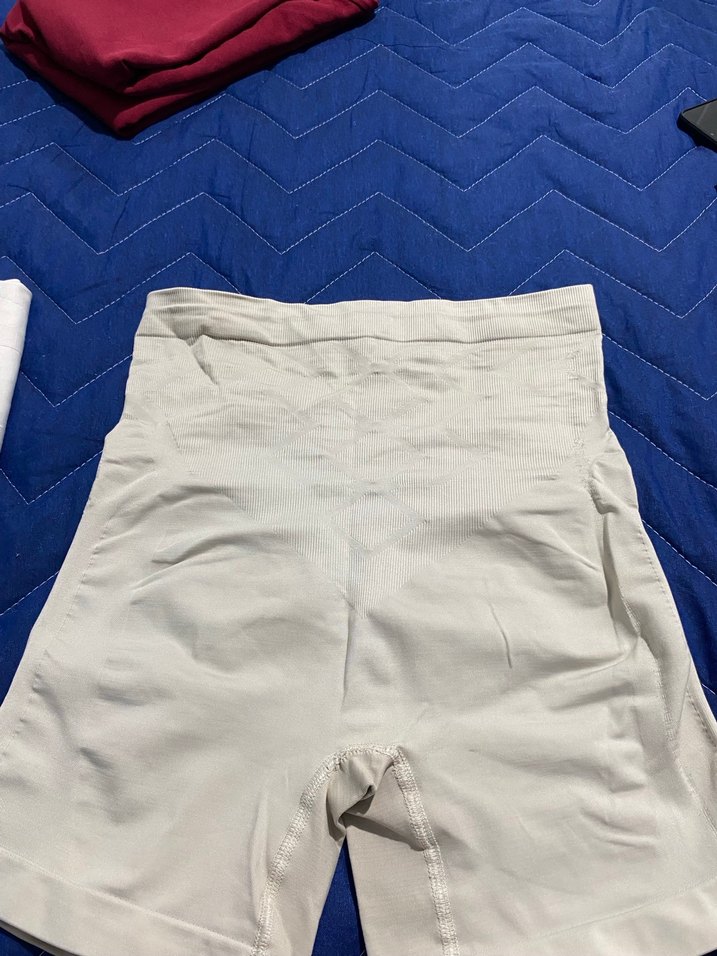 Gri Elastik Bantlı şort korse - Görsel 3